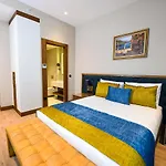 Cher & Taksim 5* 이스탄불