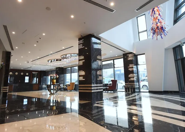 מלון Cher & Taksim 5*