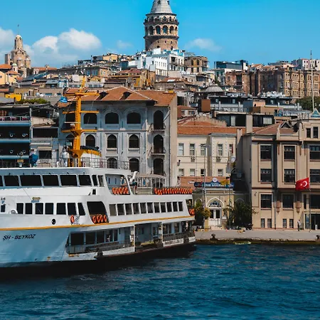 Cher & Taksim Hotel 5*