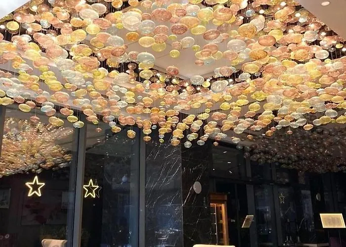 酒店 Cher & Taksim